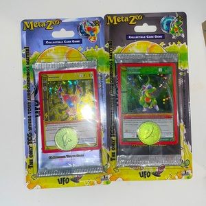 Meta Zoo cards. 2 different cards. Wakínyan 12 cards. Mini T-Rex 12 cards.